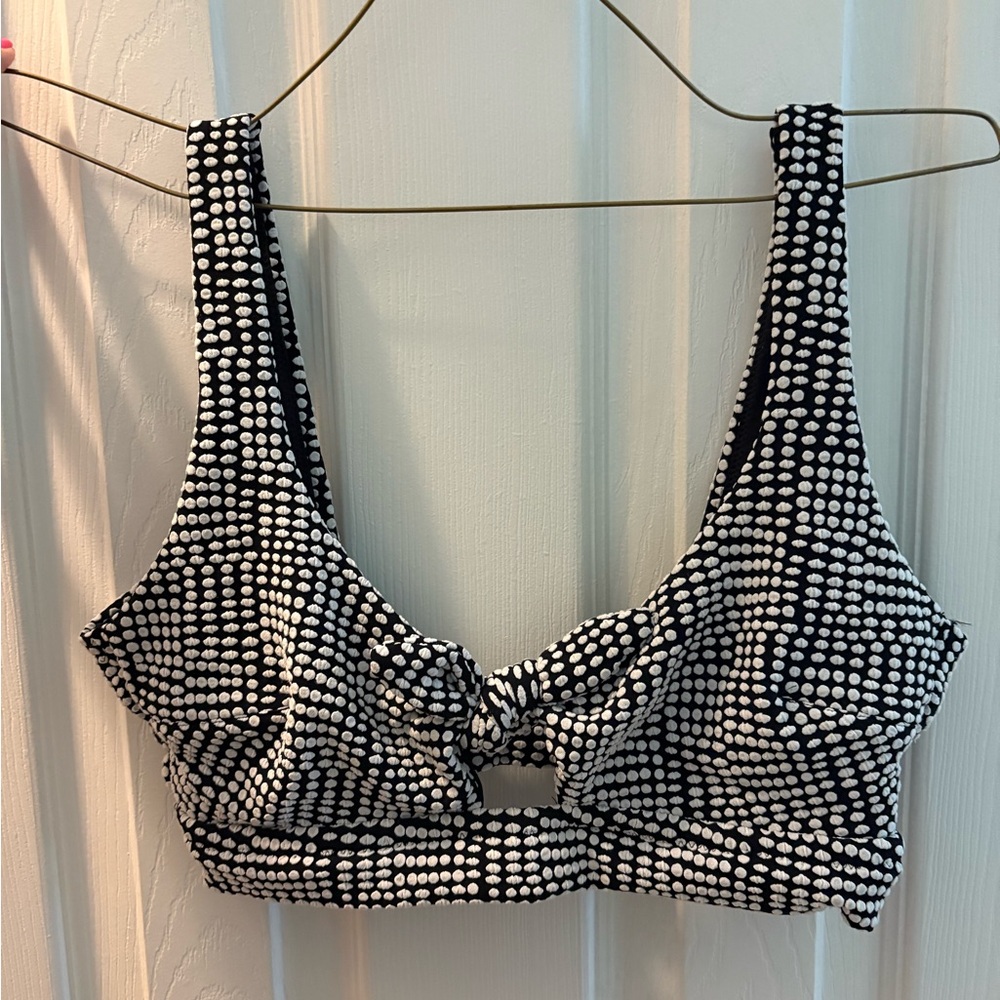 Black and White Polka Swimsuit Top